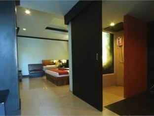 Baankaew Resort Pattaya Exteriör bild